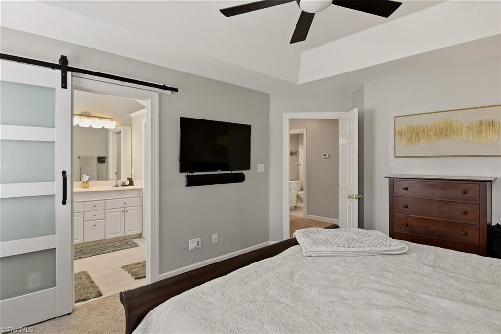 property viewer photo 19