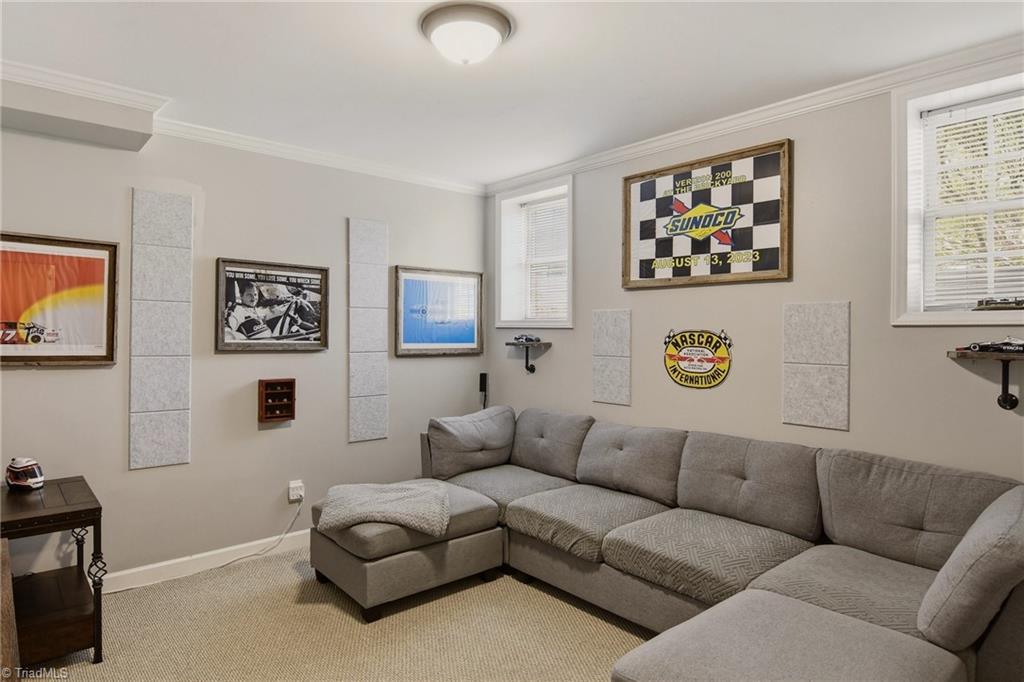 property viewer photo 26