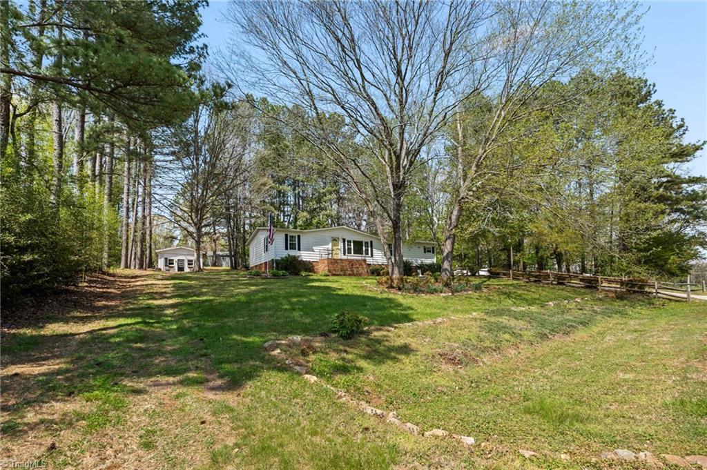 property viewer photo 2