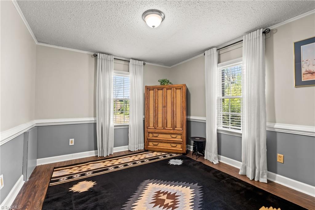 property viewer photo 26
