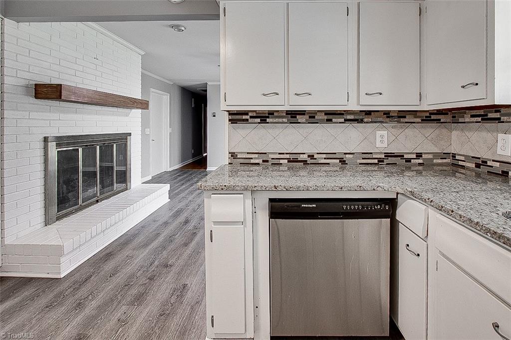 property viewer photo 12