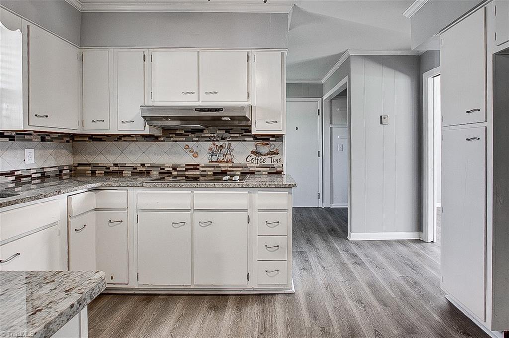 property viewer photo 13