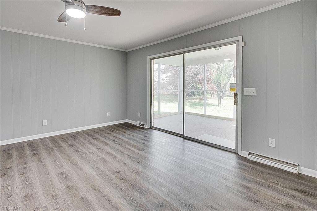 property viewer photo 18