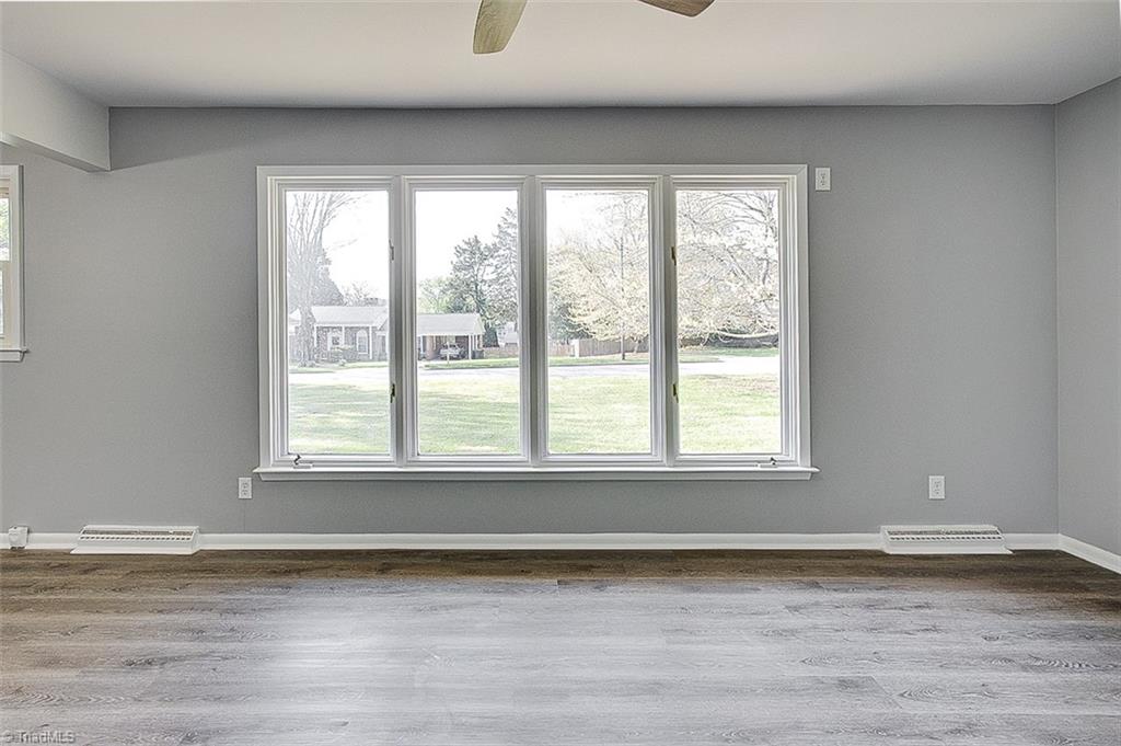 property viewer photo 22