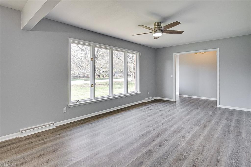 property viewer photo 23