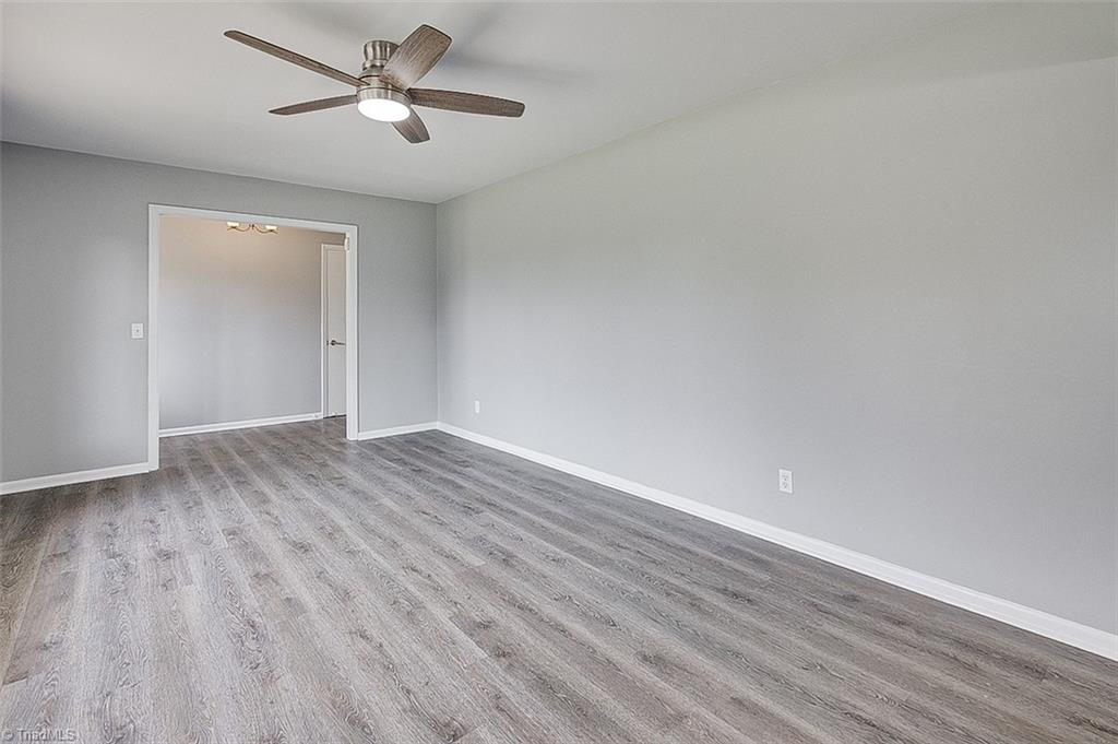 property viewer photo 29