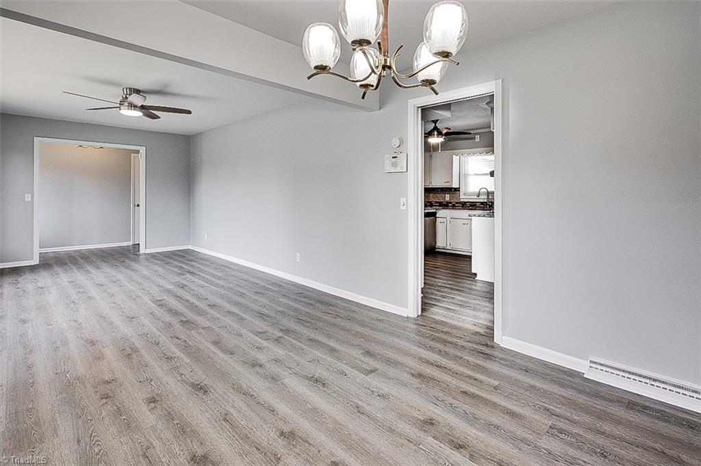 property viewer photo 31