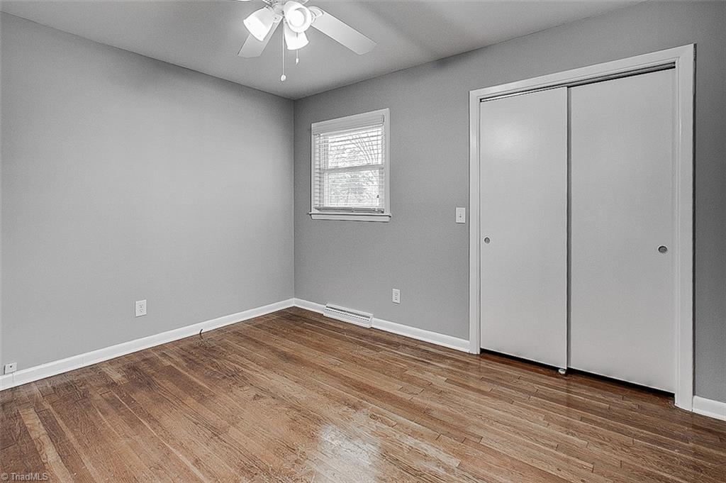 property viewer photo 37