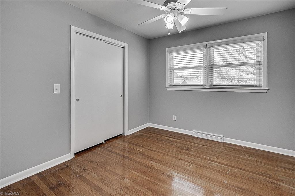 property viewer photo 41