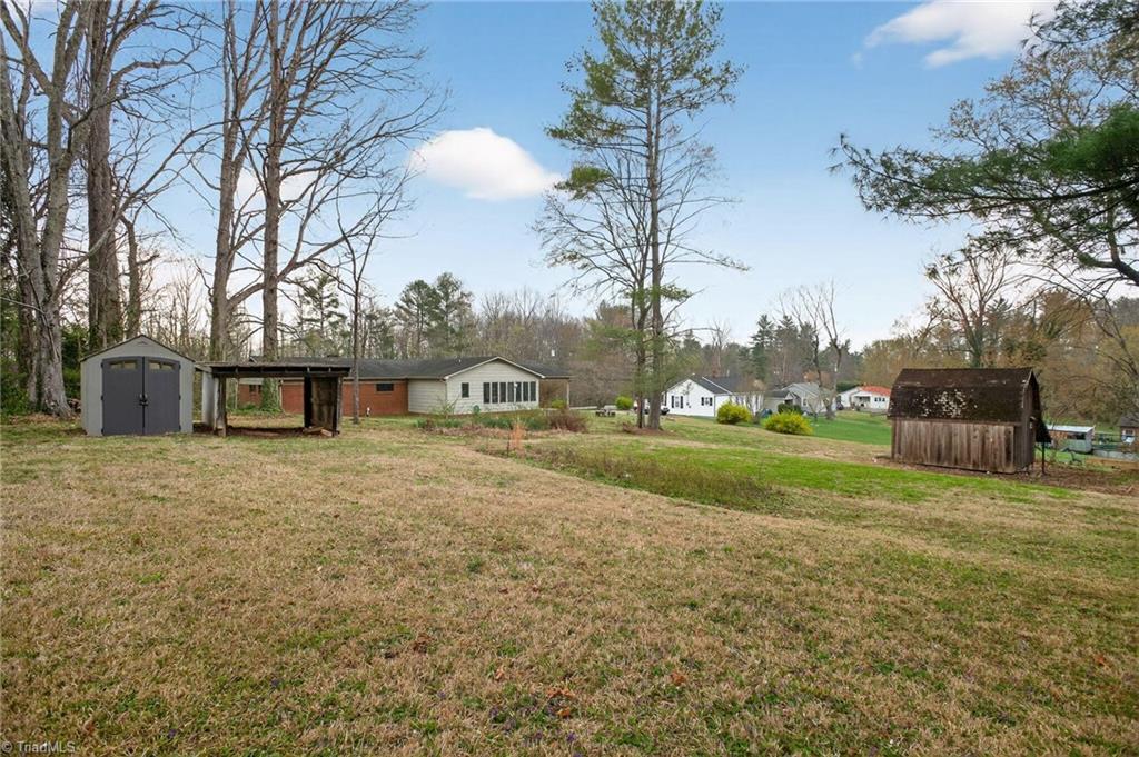 main property photo 36