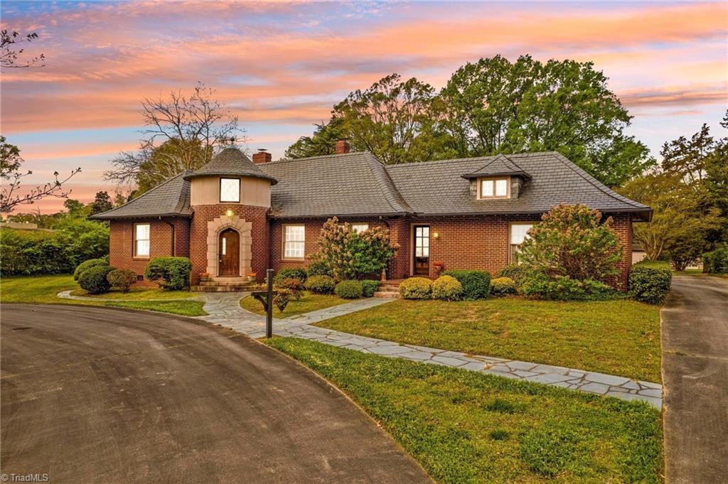 main property photo 1