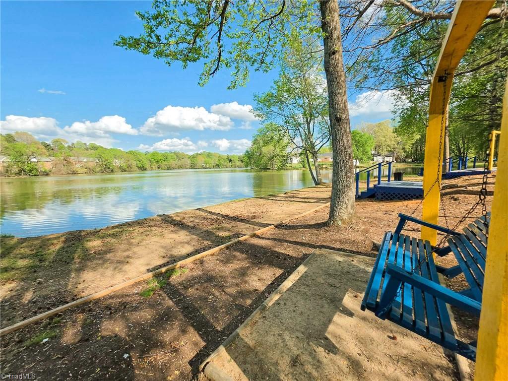 property viewer photo 24