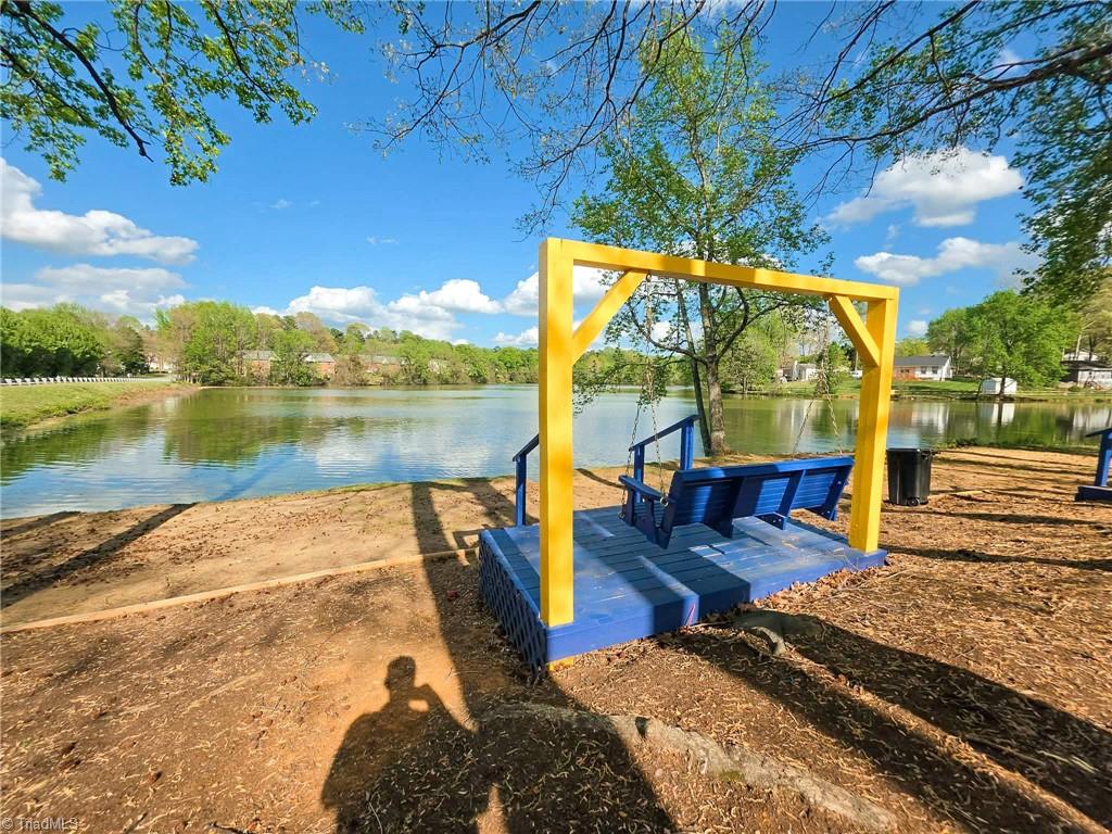 property viewer photo 25