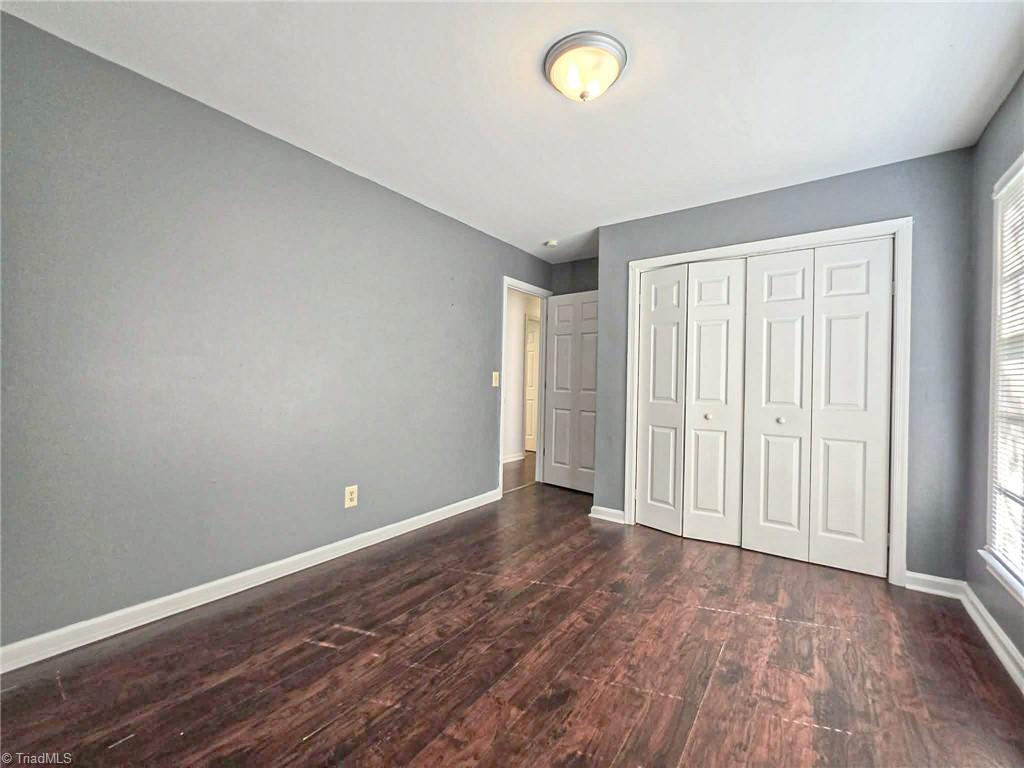property viewer photo 8