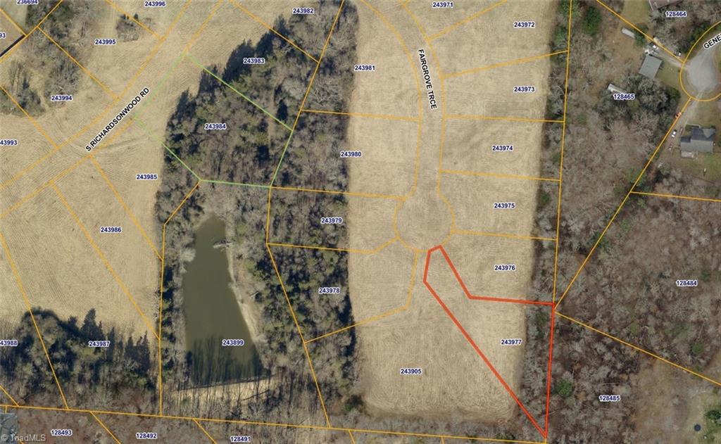 main property photo 3