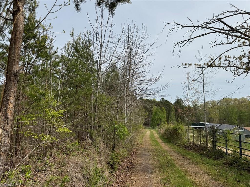 main property photo 30