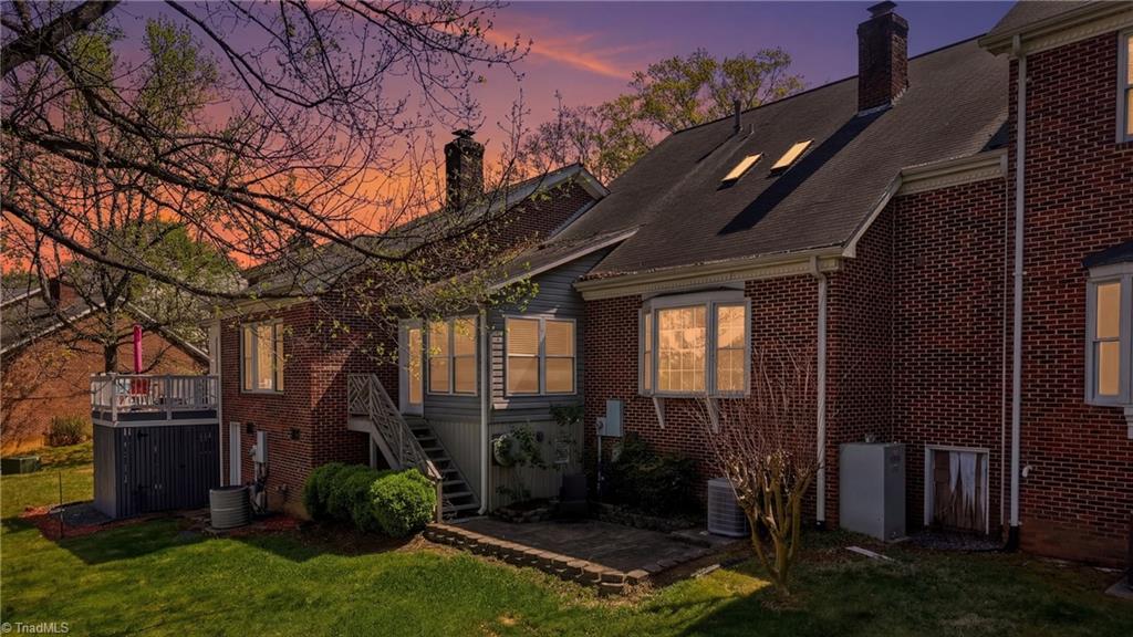 main property photo 34