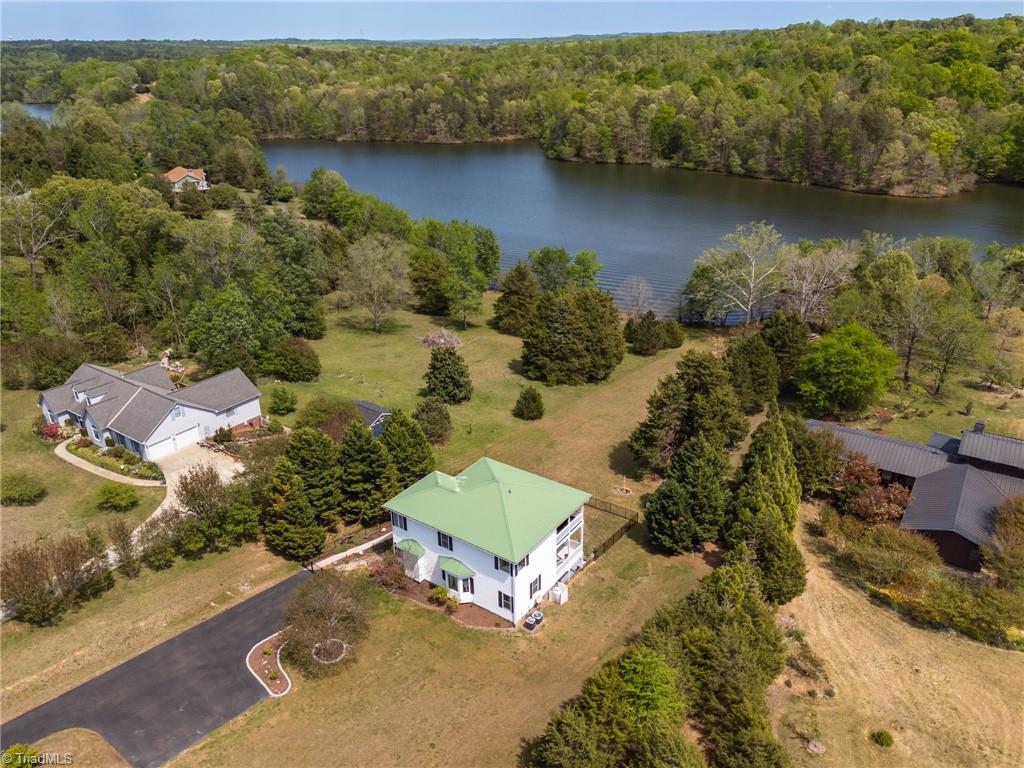 main property photo 42