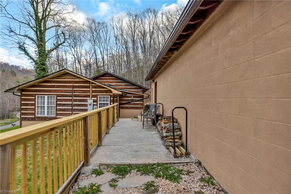 main property photo 41