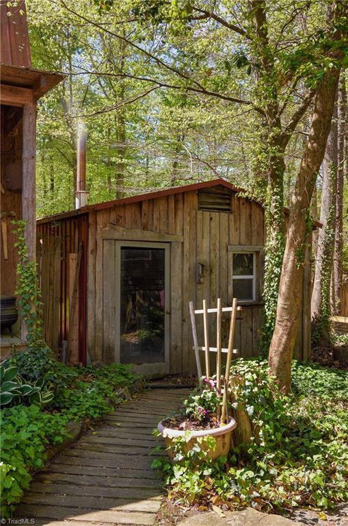 main property photo 36
