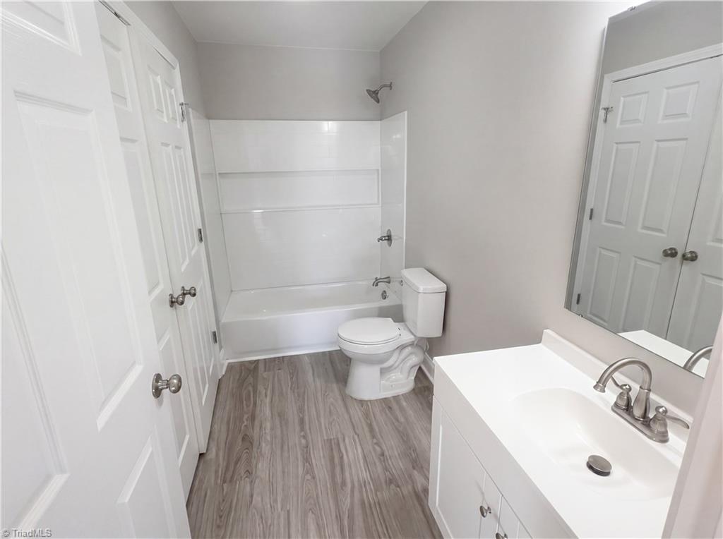 property viewer photo 14