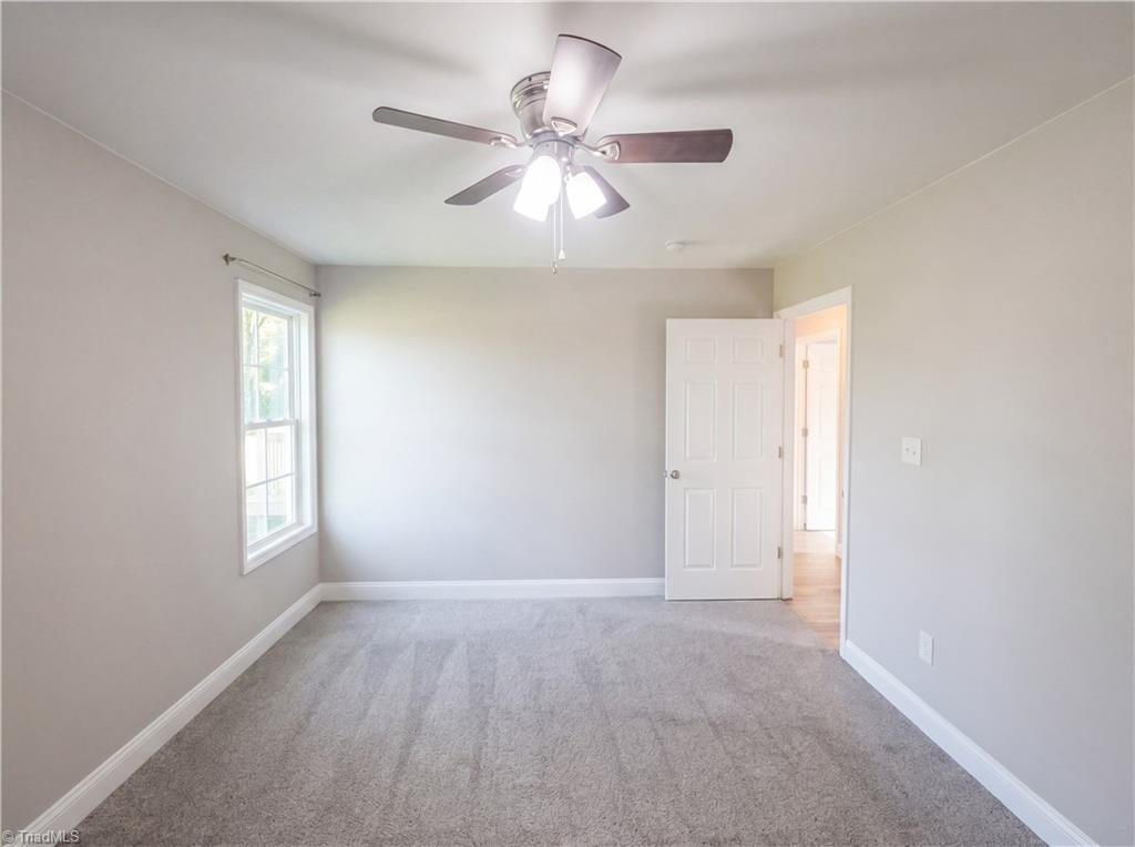 property viewer photo 7
