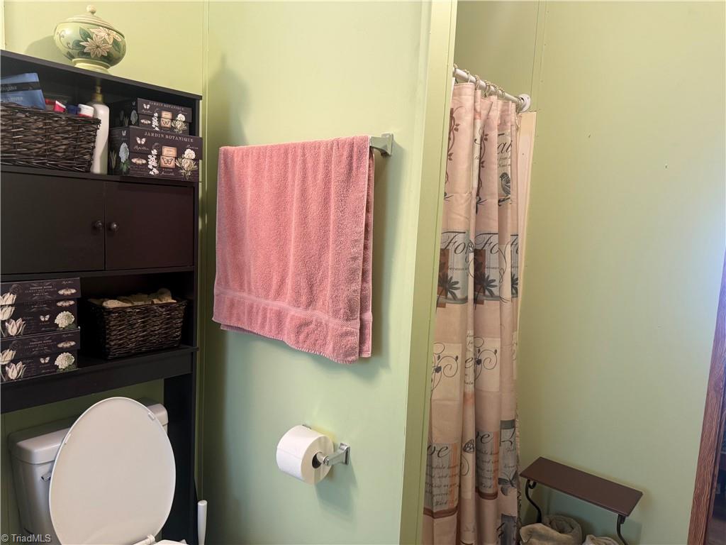 main property photo 17