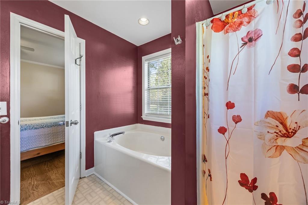 property viewer photo 19