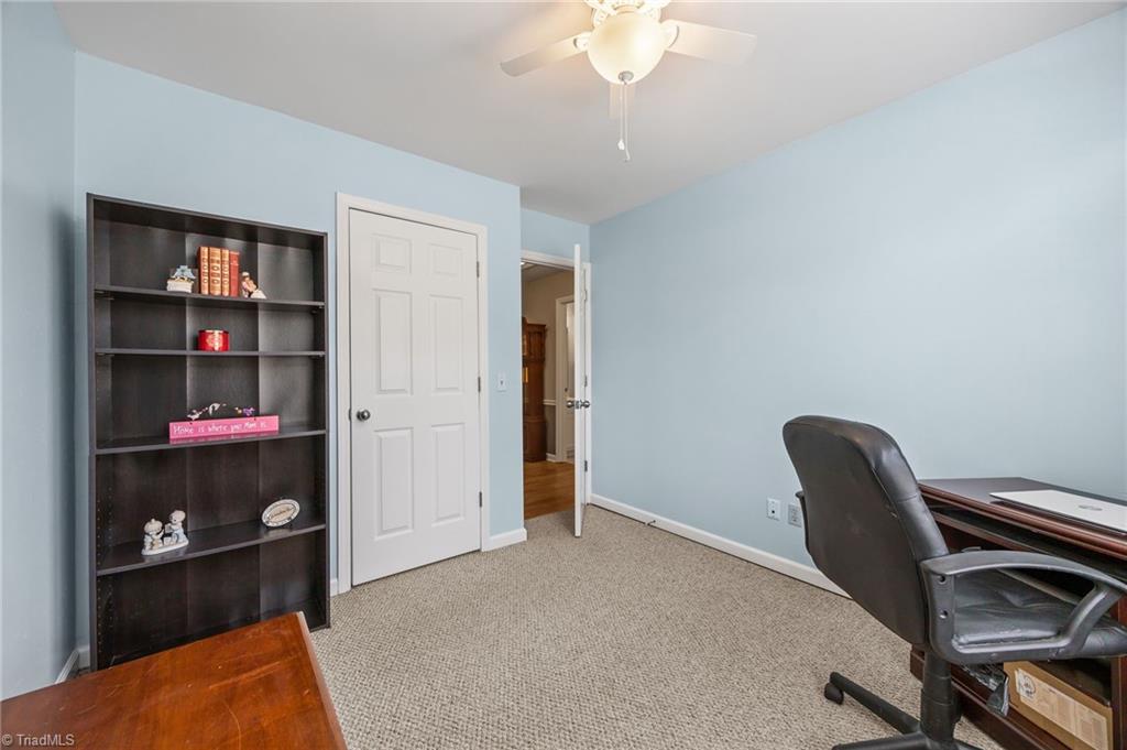 property viewer photo 25