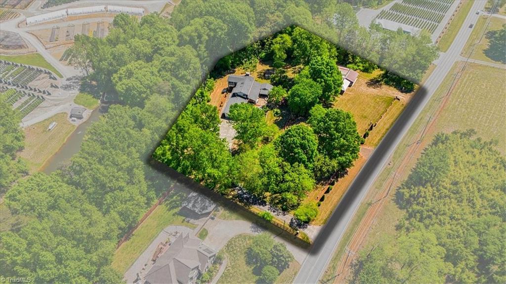 main property photo 46