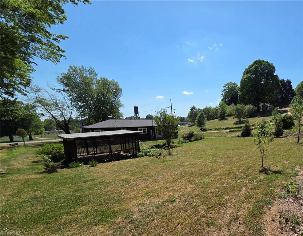 main property photo 32