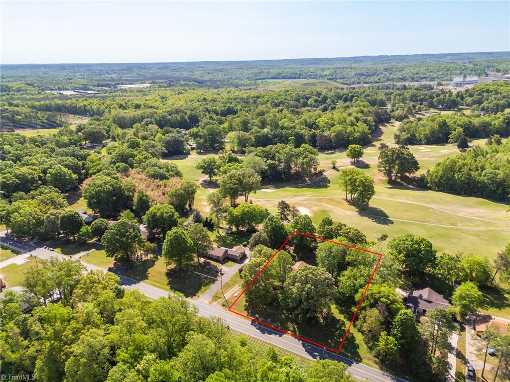 main property photo 40