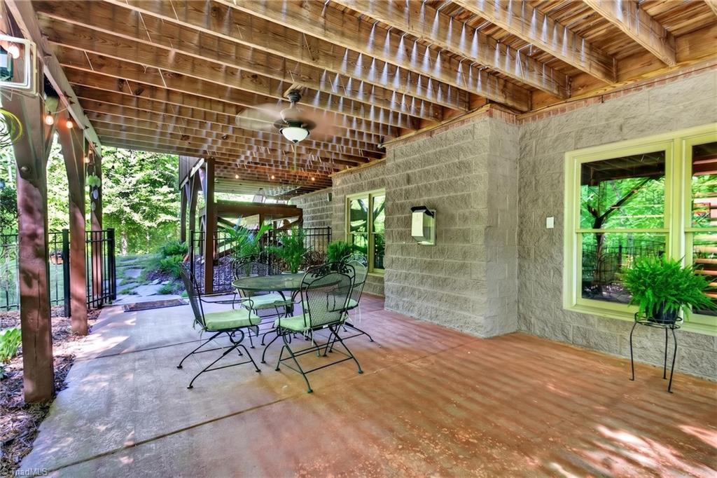 main property photo 42