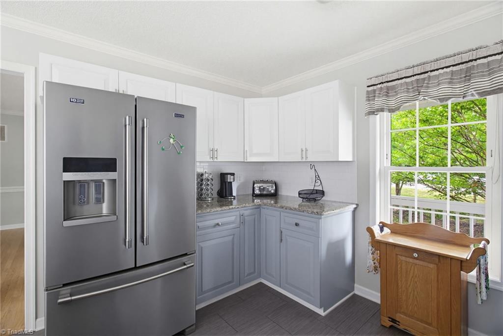 property viewer photo 16