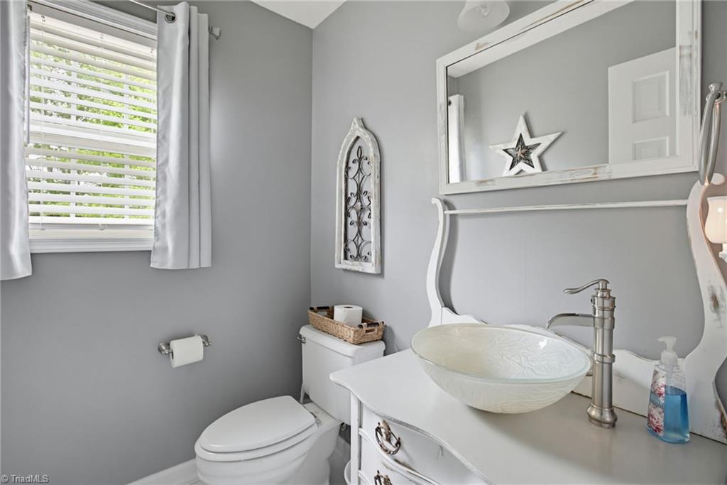 property viewer photo 17