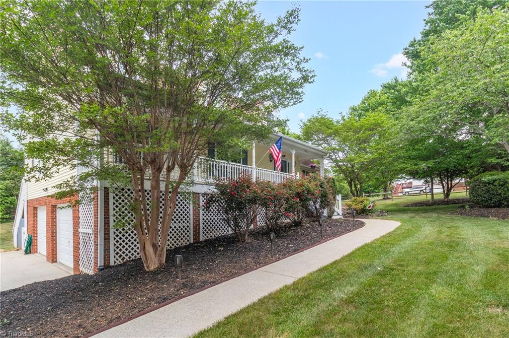 property viewer photo 2