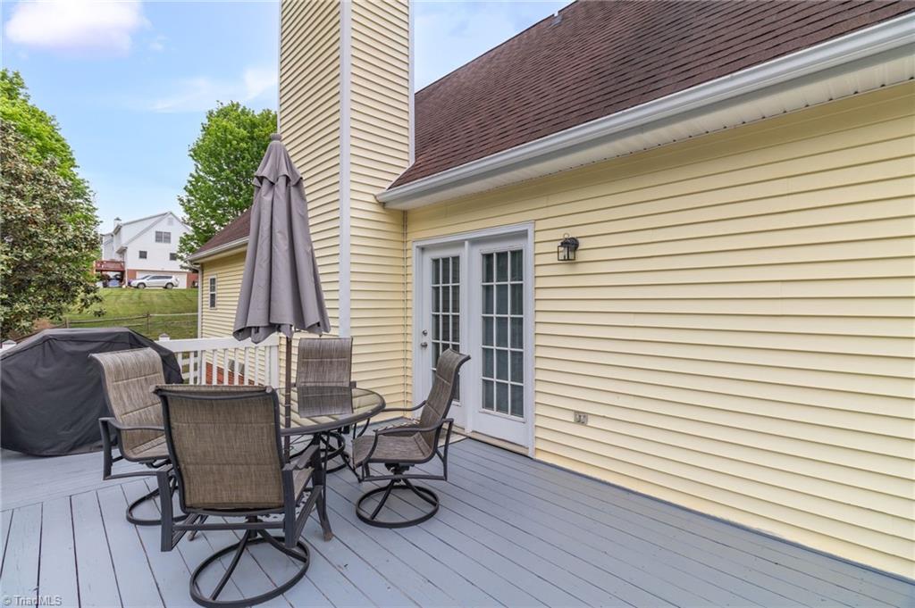 property viewer photo 25