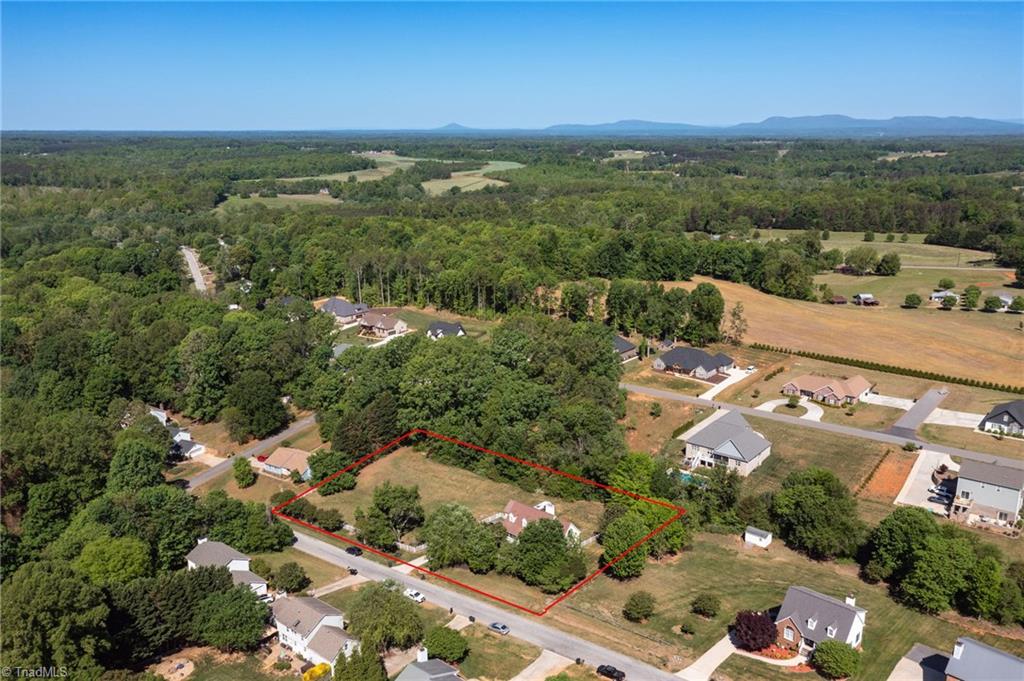 property viewer photo 3