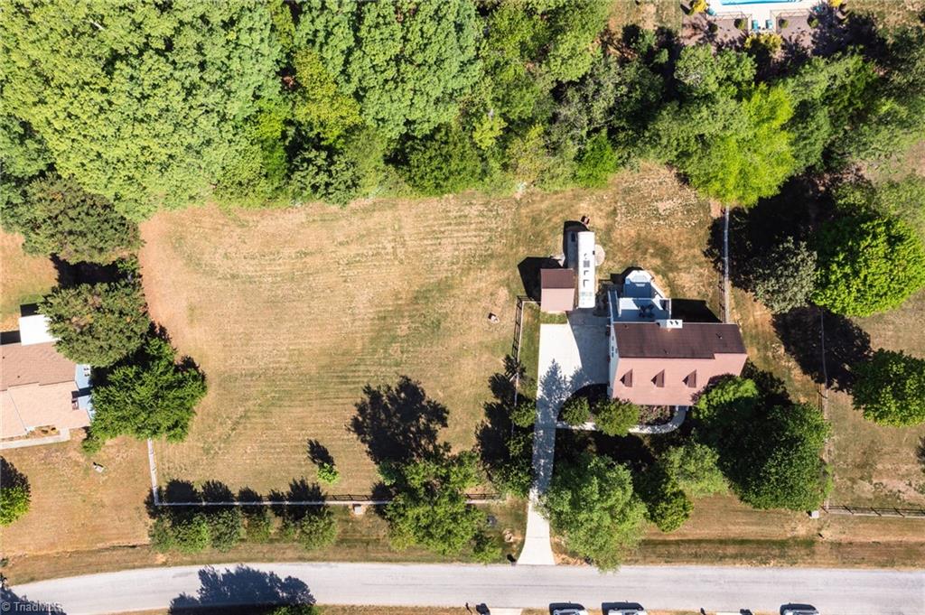 property viewer photo 32