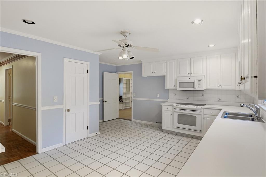 property viewer photo 10