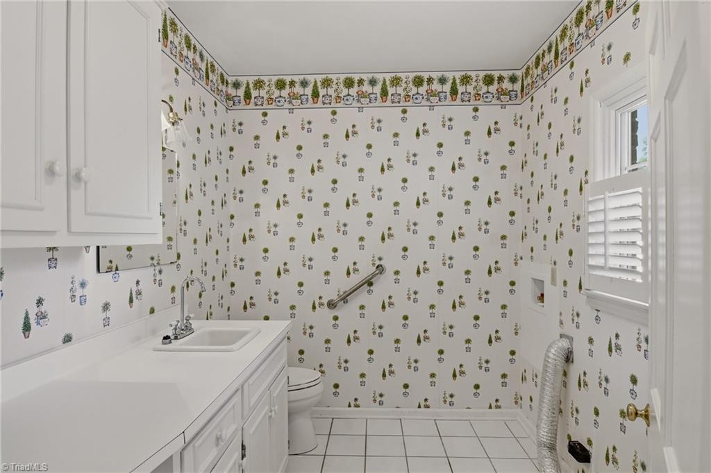 property viewer photo 16