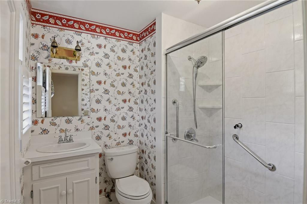 property viewer photo 19