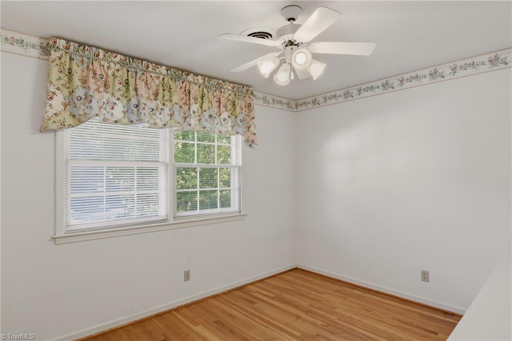property viewer photo 20