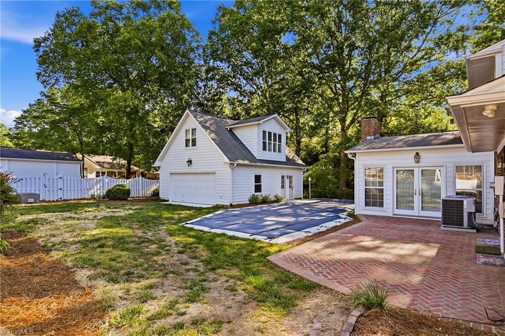 property viewer photo 24