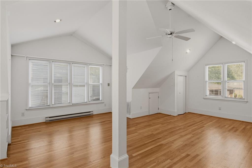 property viewer photo 26