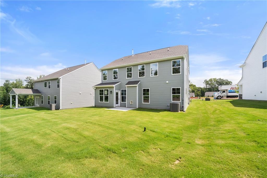 main property photo 41