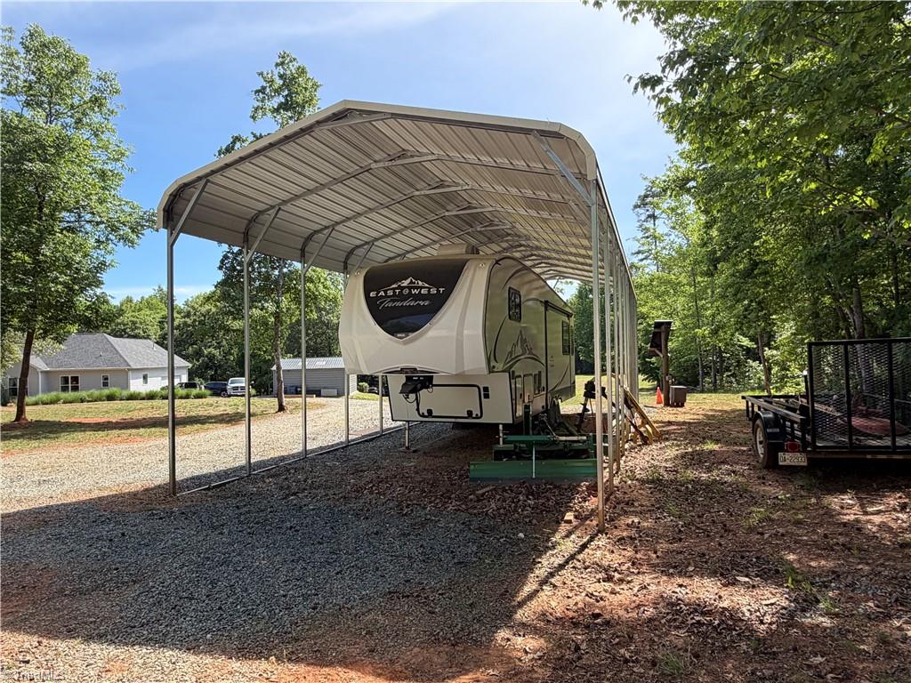 main property photo 41
