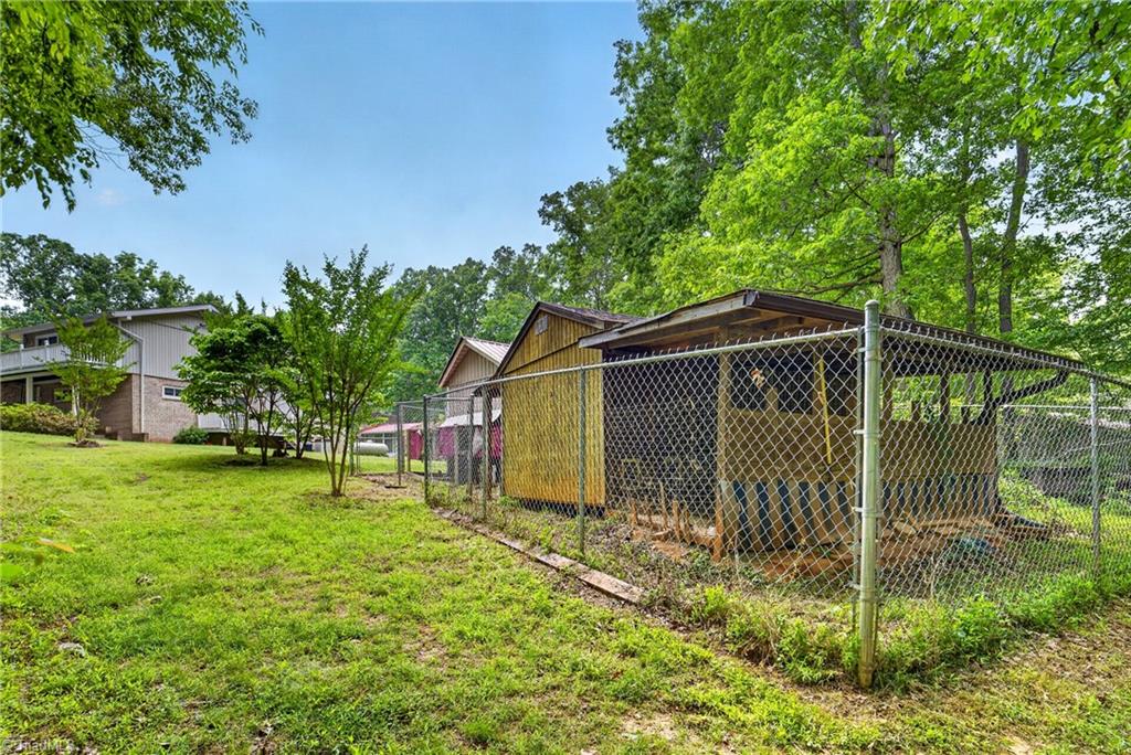 main property photo 47