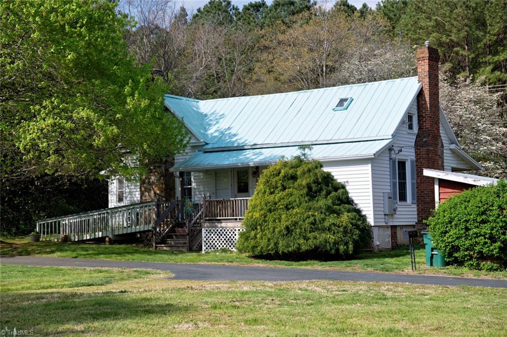 main property photo 14