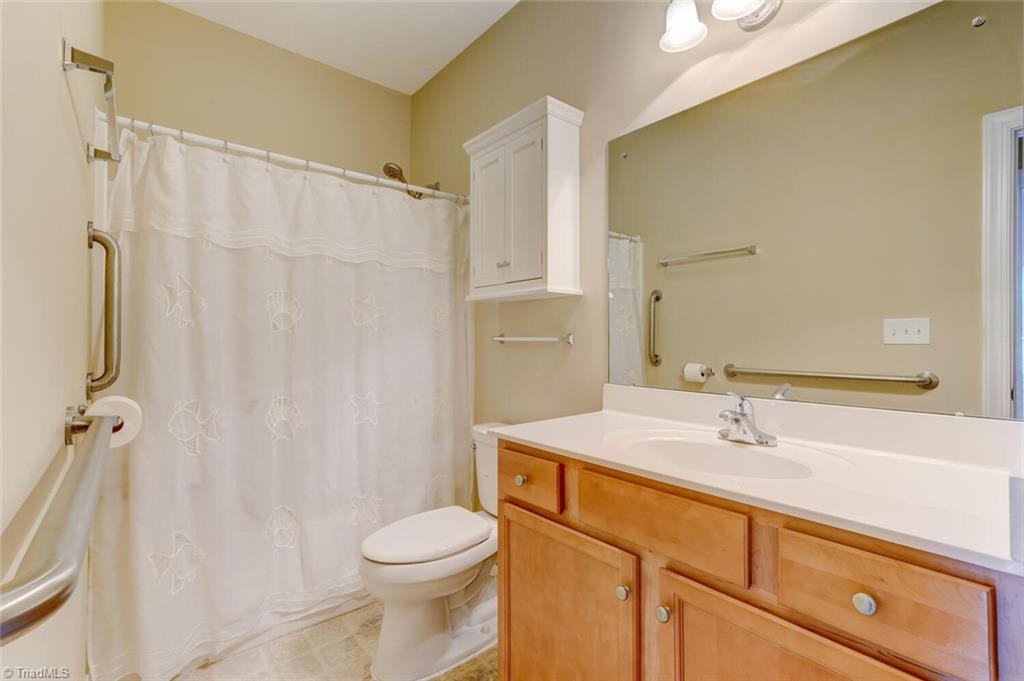 main property photo 36